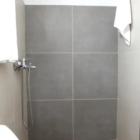 Apartament X N