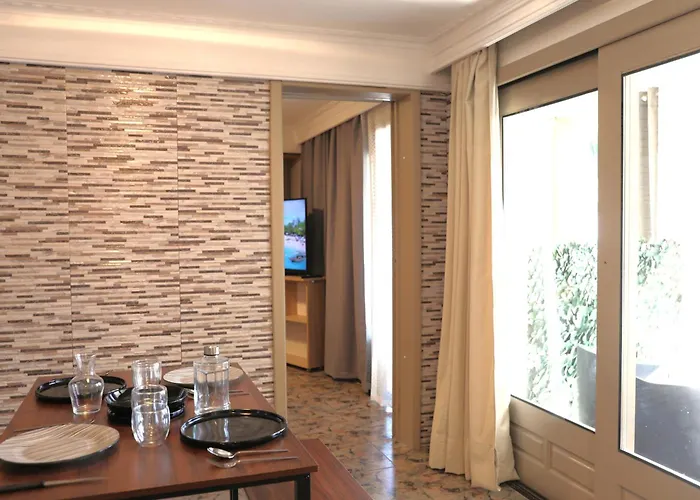 Apartment X N Skiathos Town